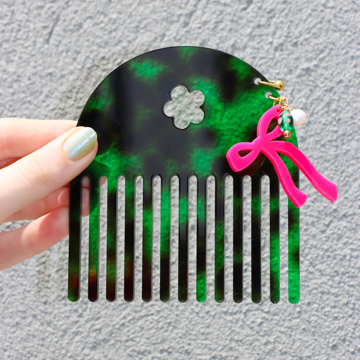 Crumi Comb 01