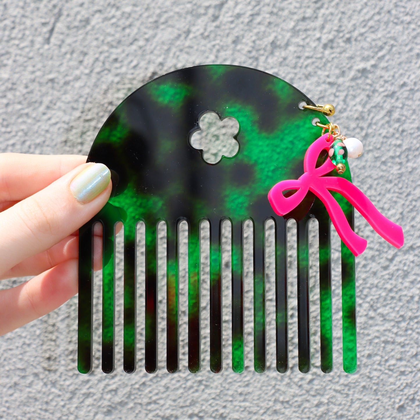 Crumi Comb 01