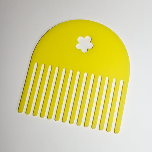 Lemon Yellow Comb