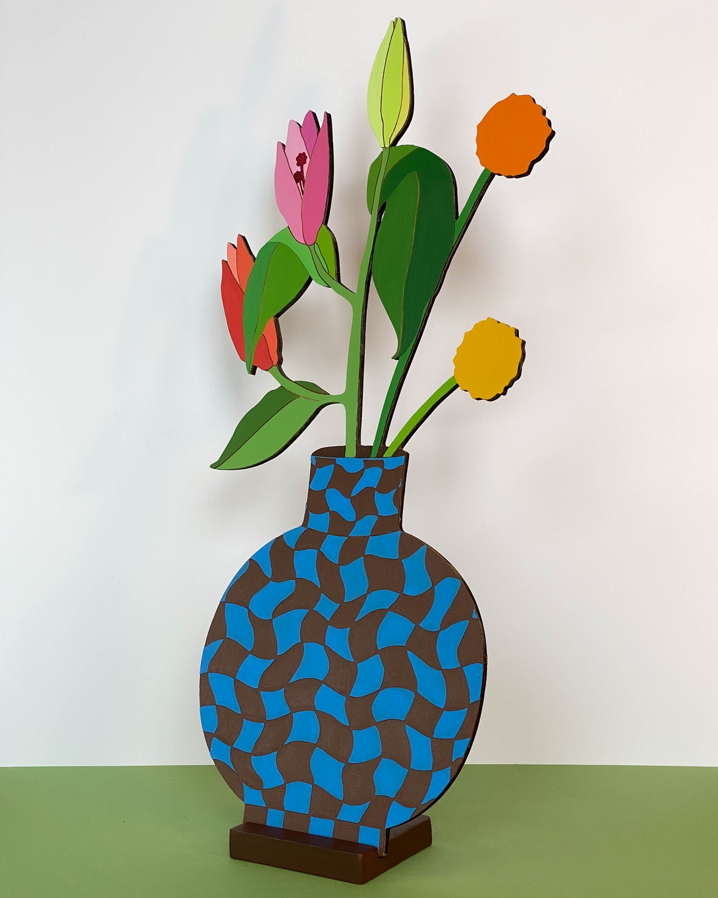 04 Vase