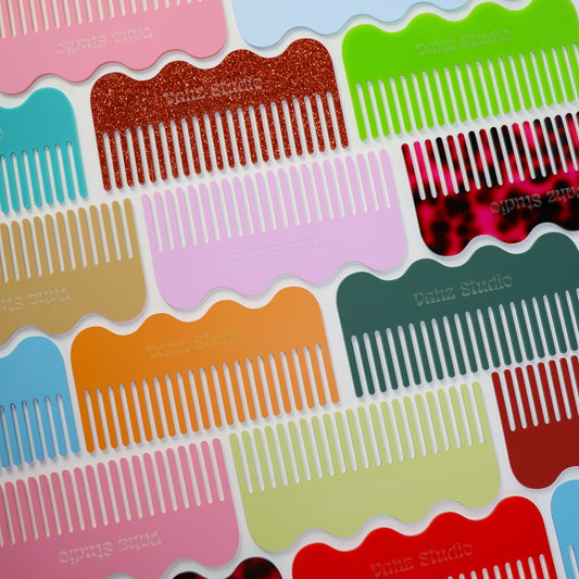 Large Wavy Comb, Lilac