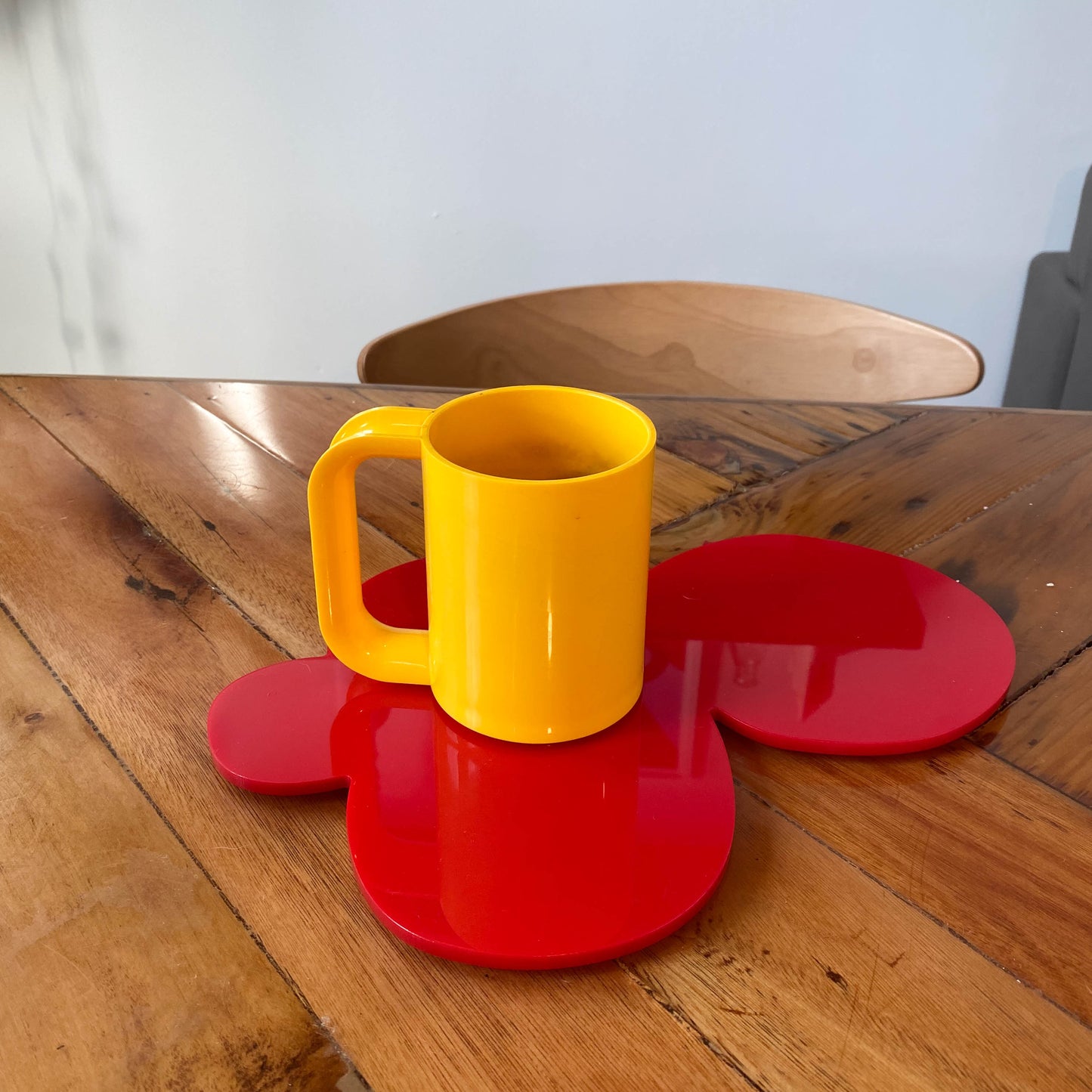 Medium Table Blob, Red