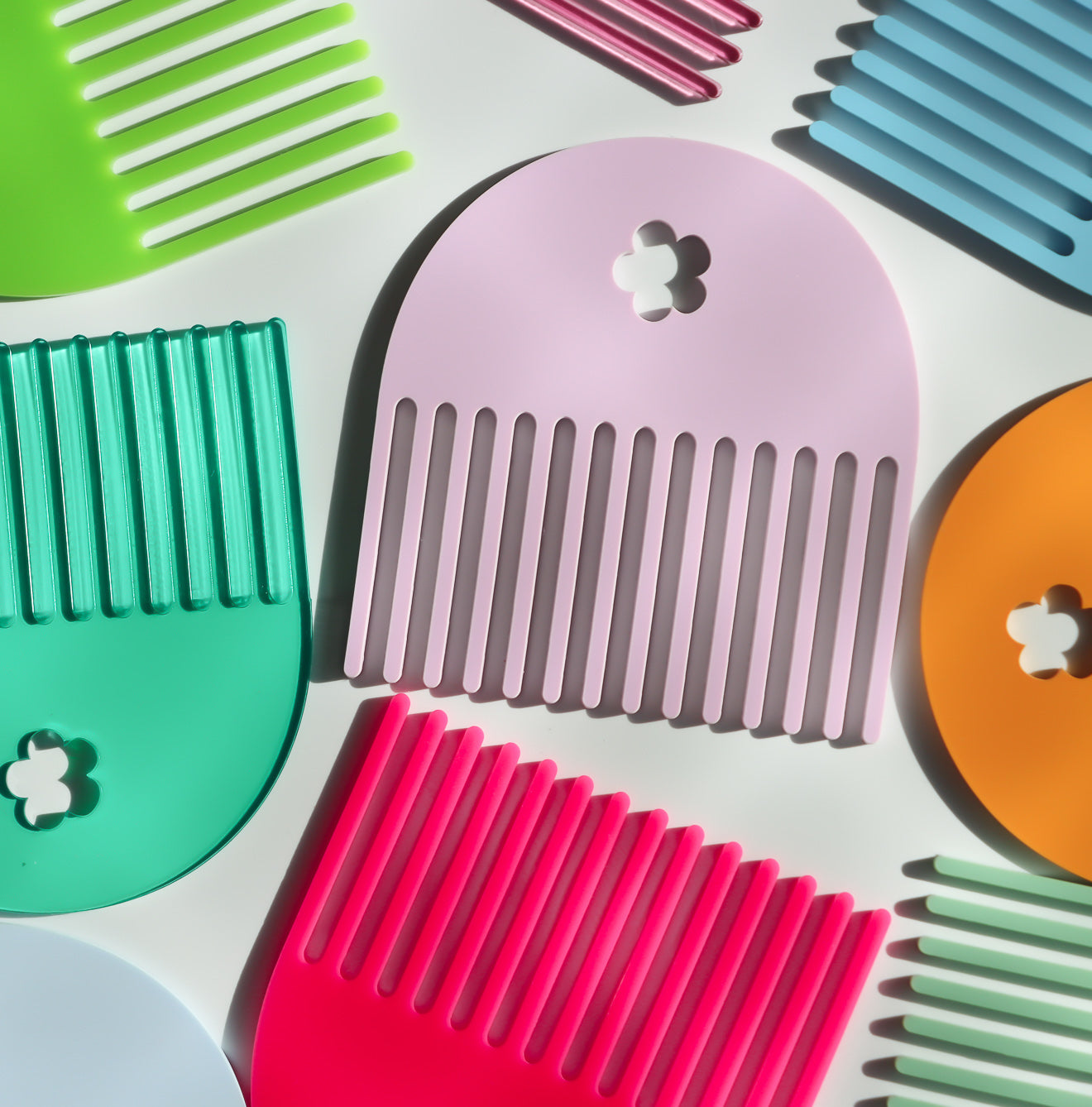 Lilac Comb